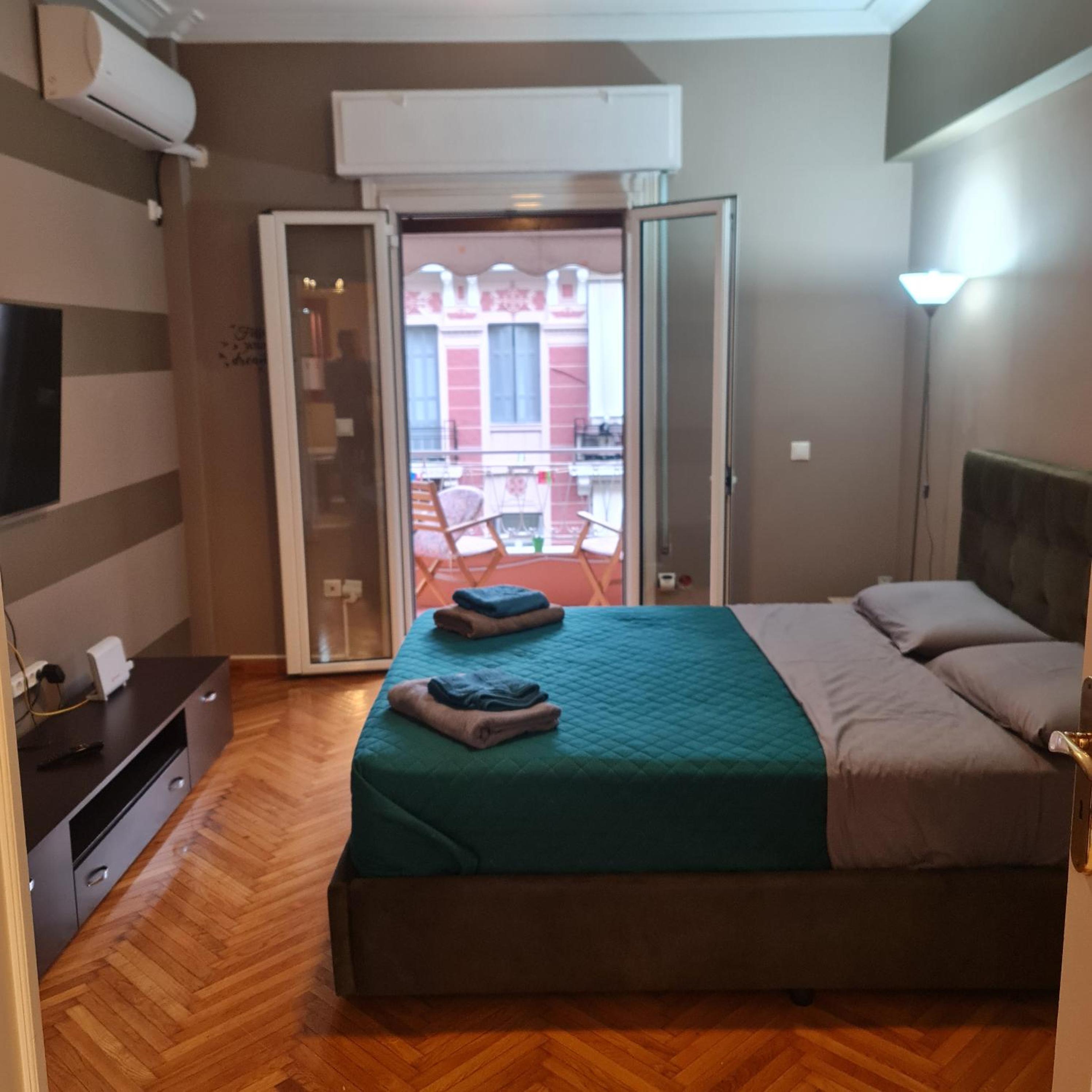 full-apartment-near-Athens-center