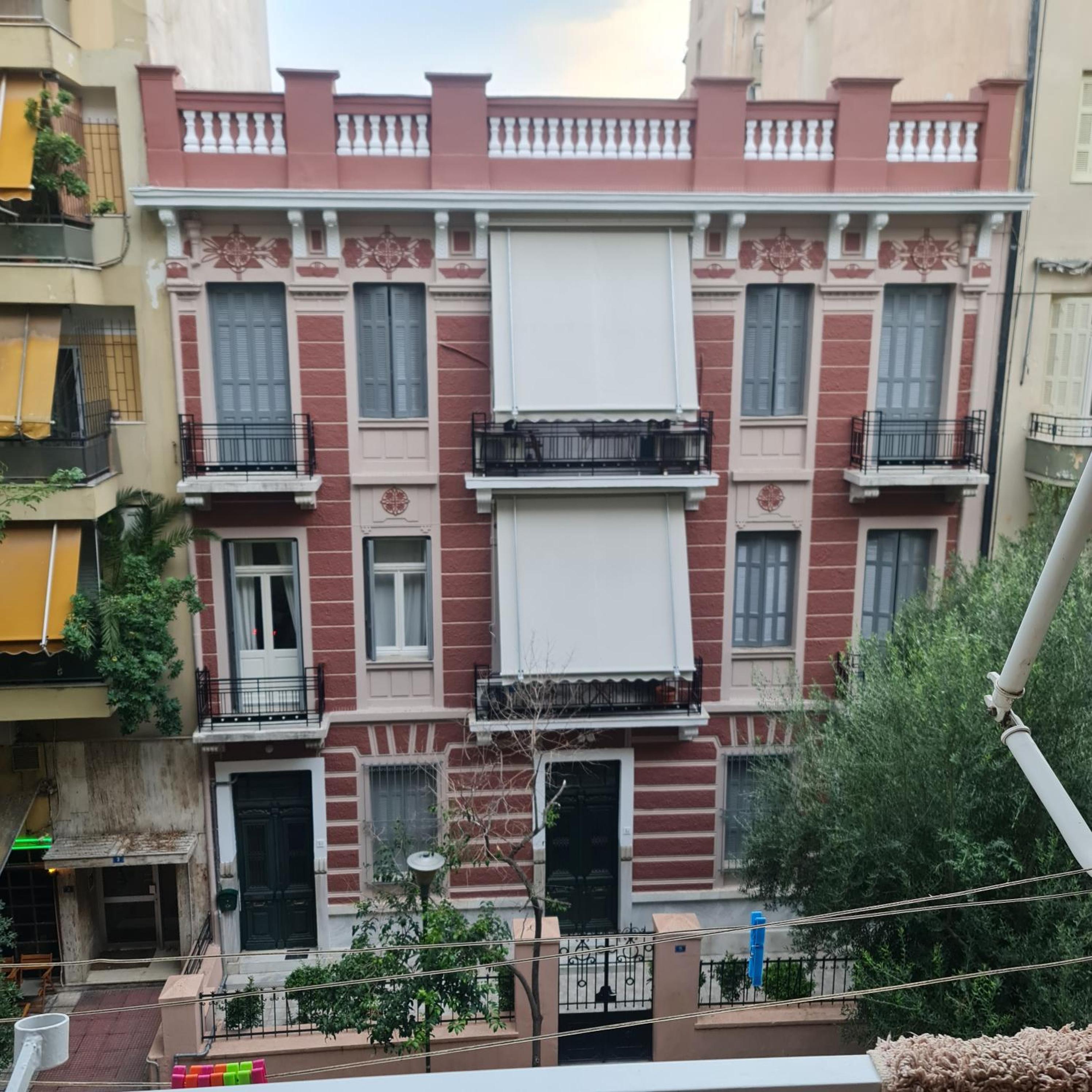 full-apartment-near-Athens-center