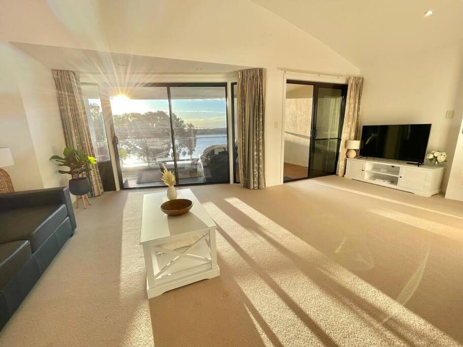 Coffin Bay High Views