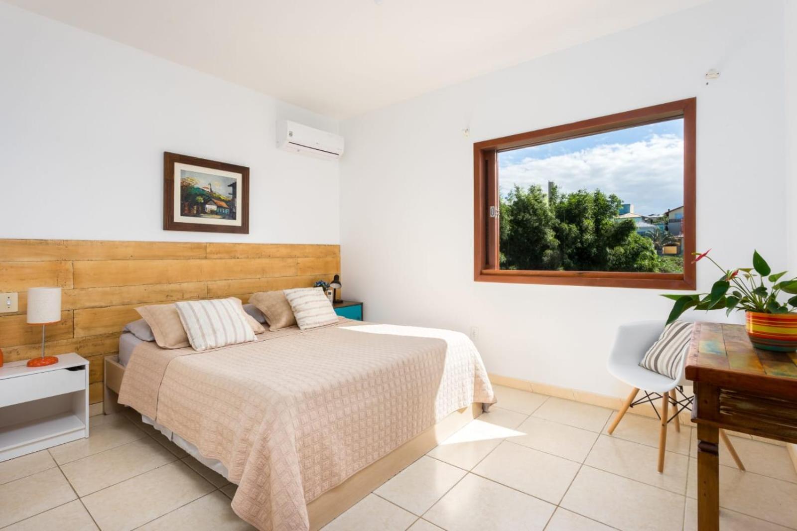 Casa com piscina frente ao mar Praia do Santinho