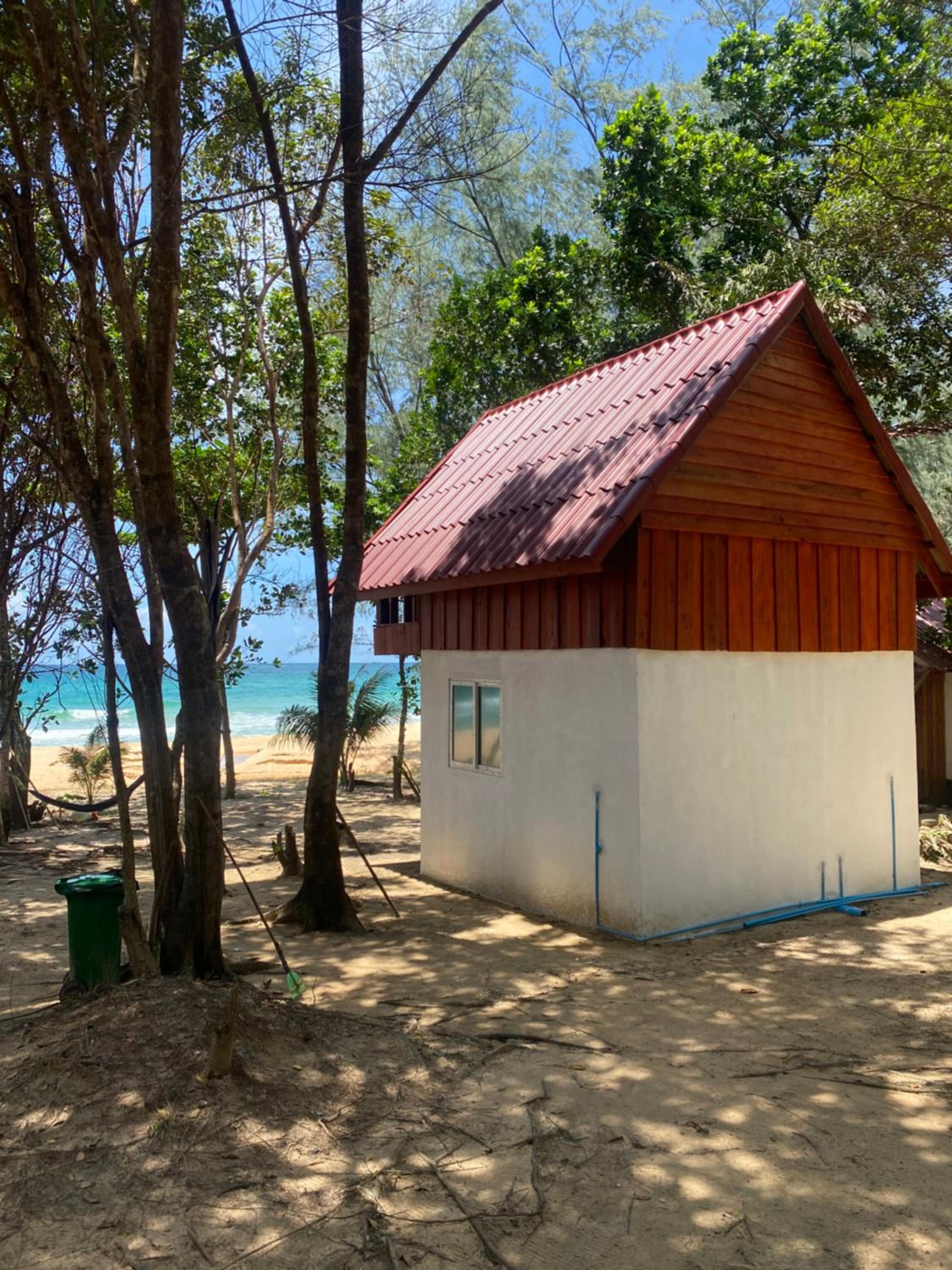 Robinson Bungalows