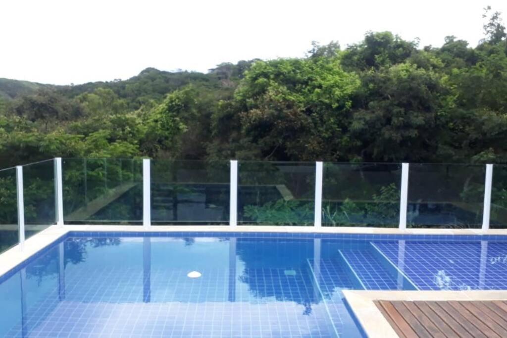 Casa Independente com 7 suítes p até 20 pessoas