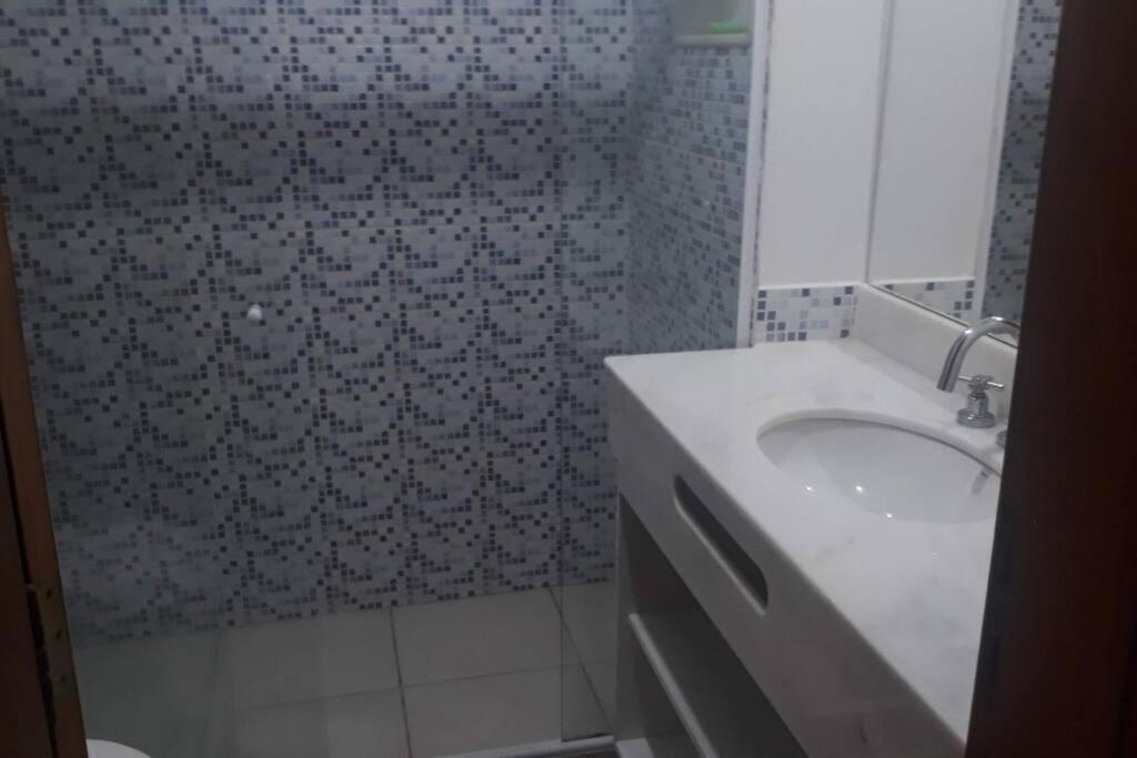 Casa Independente com 7 suítes p até 20 pessoas
