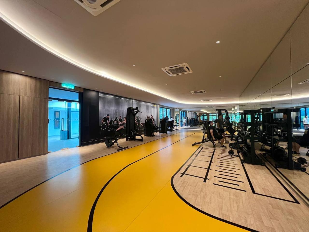 13 PAX Bukit Bintang KLCC Sunway Velocity MRT LRT
