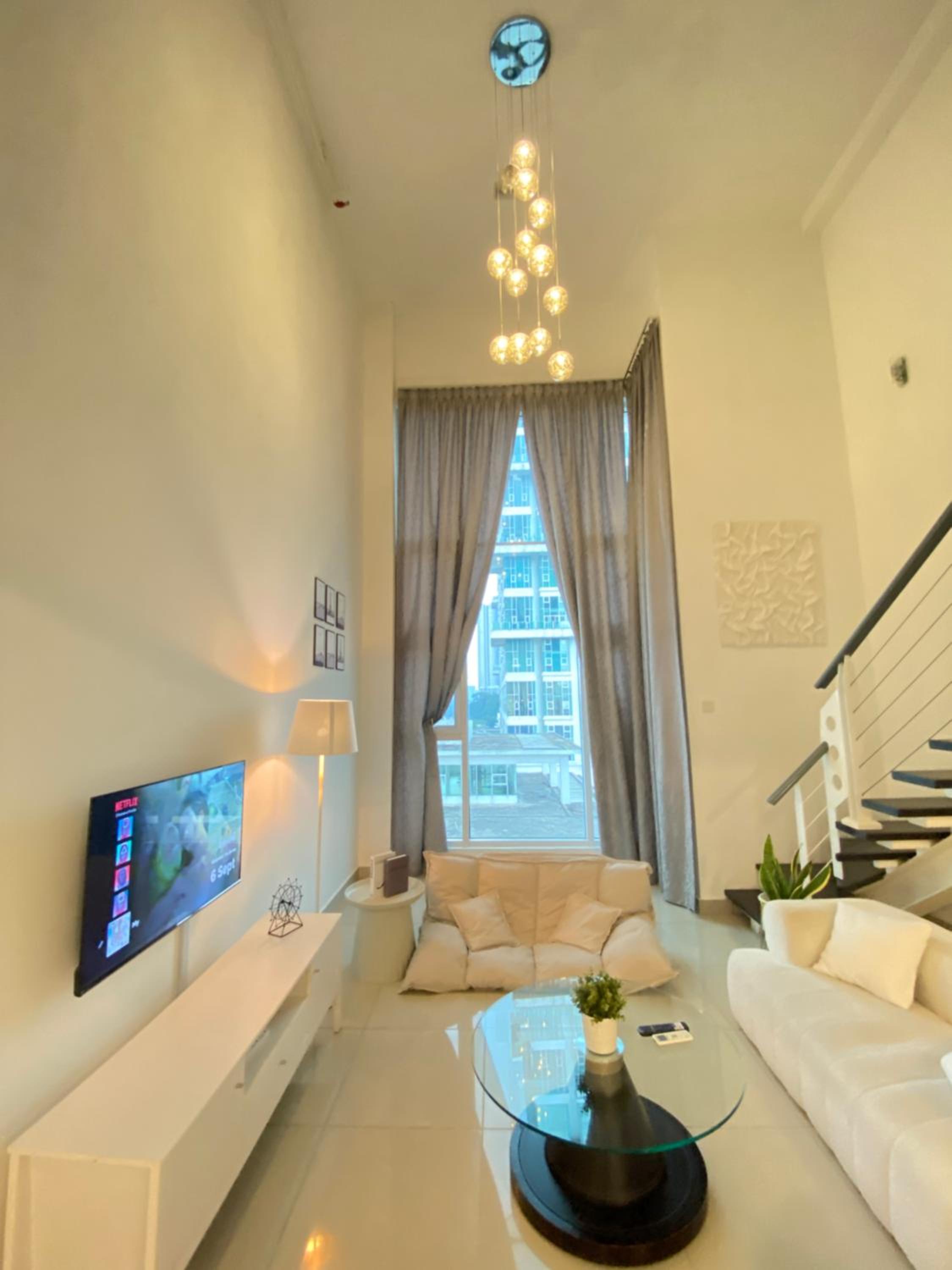 Loft Duplex Suite Kuala Lumpur Nr Midvalley 4to6pax