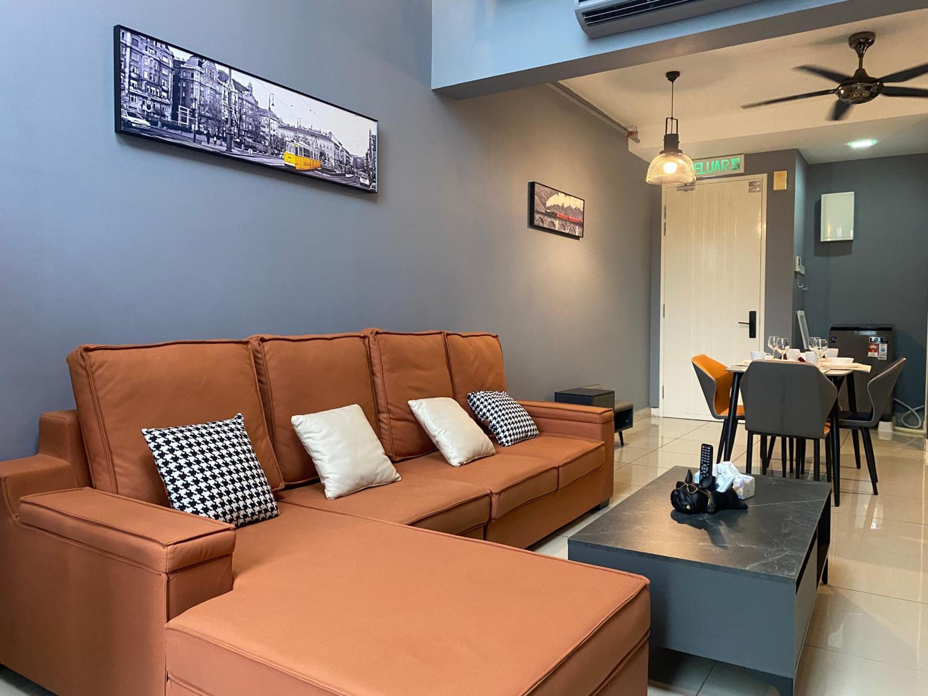 Loft Duplex Suite Kuala Lumpur Nr Midvalley 4to6pax