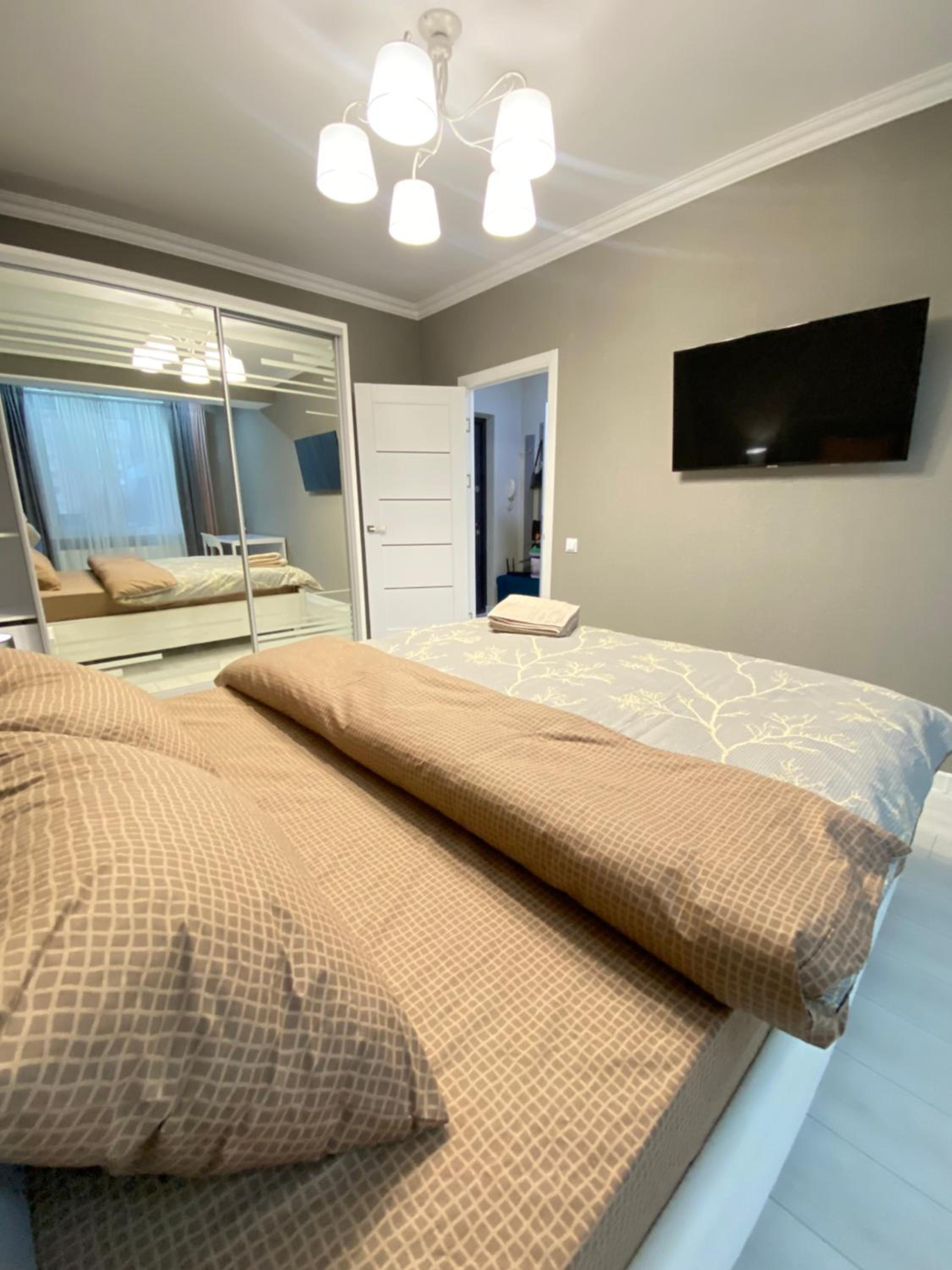 RentNow Central Top Apartment