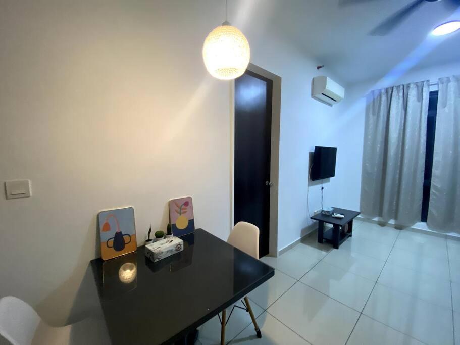 The Stay Guest House @ Kenwingston Residence photo 4