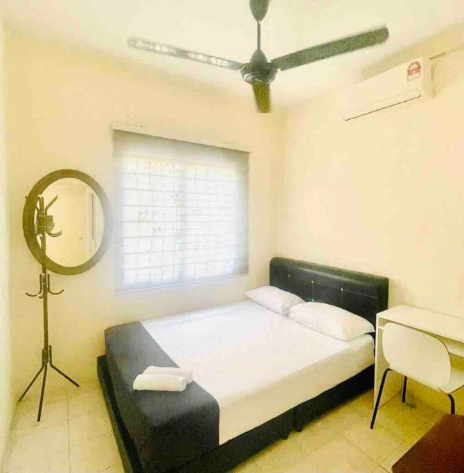 Landed 3BR near Bangi Wonderland - Wi-Fi, Netflix photo 7