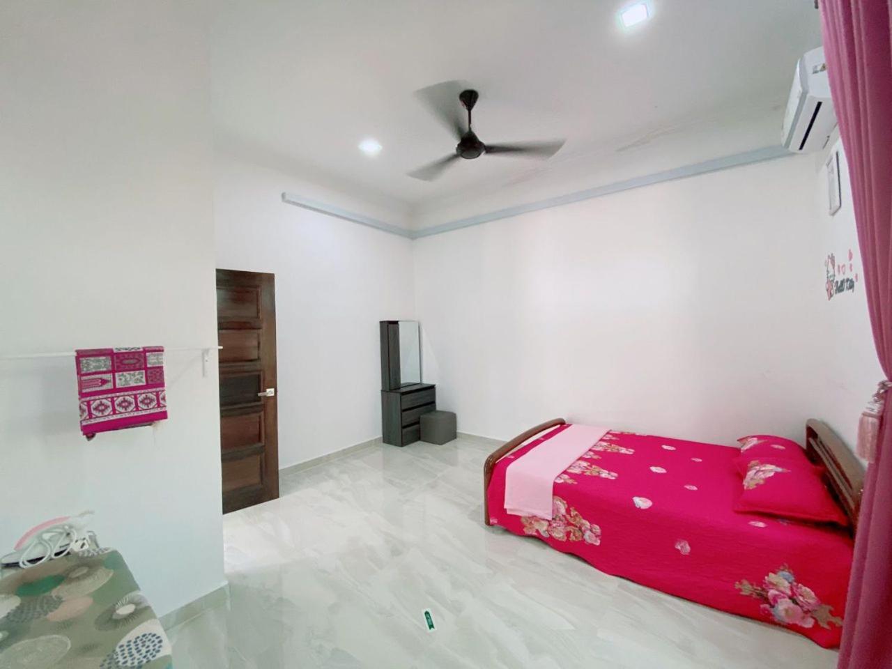 HELLOKITTY HOUSE - Unit 1 photo 3
