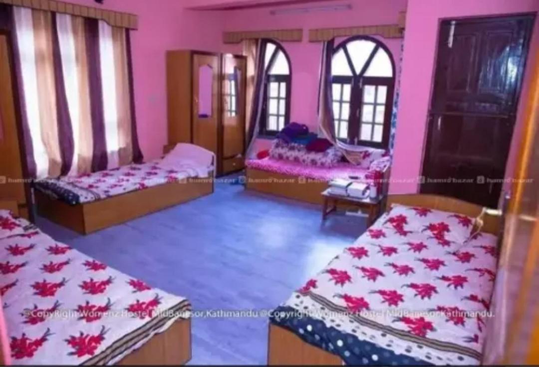 Happy Feet Girls Hostel view 5