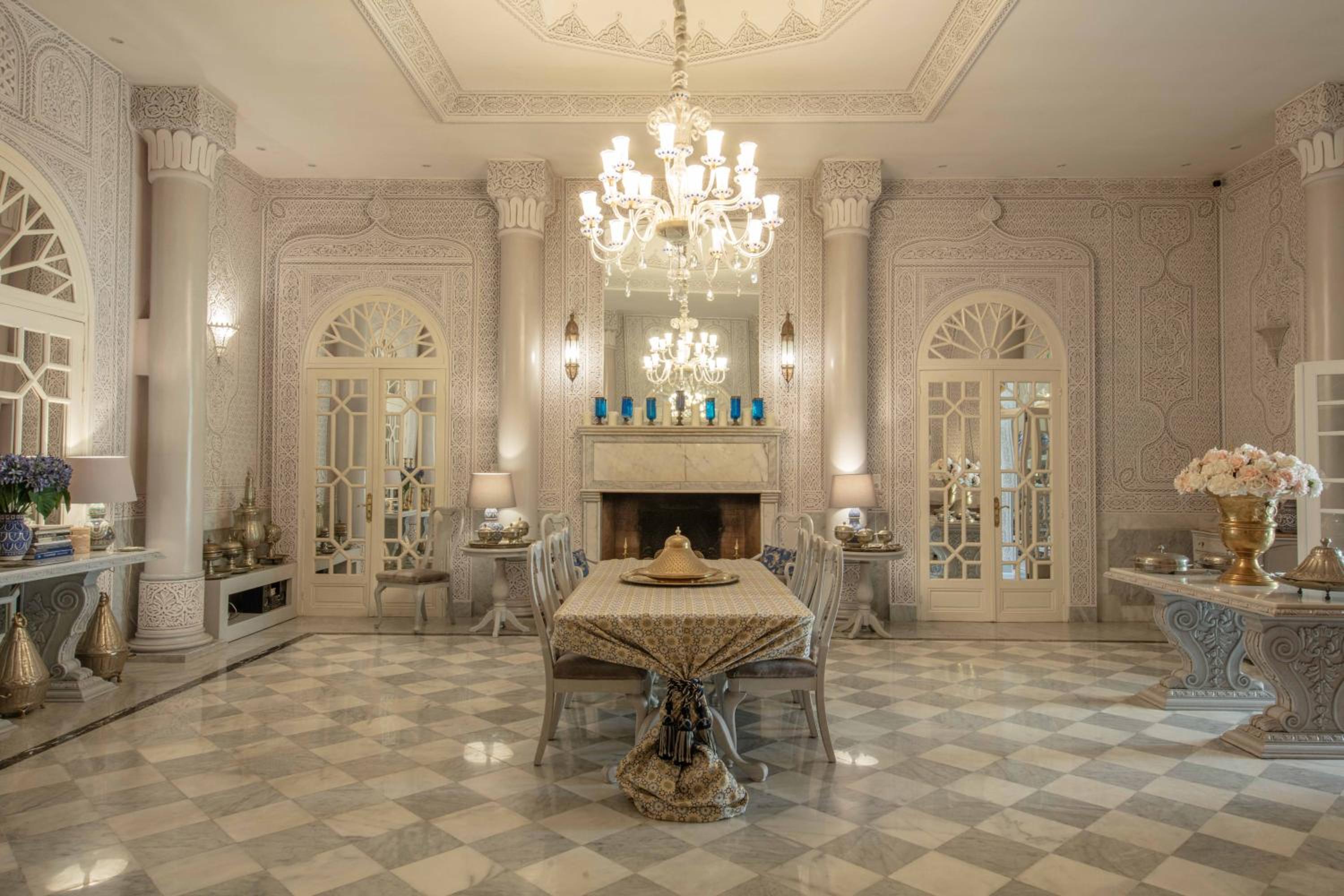 dining