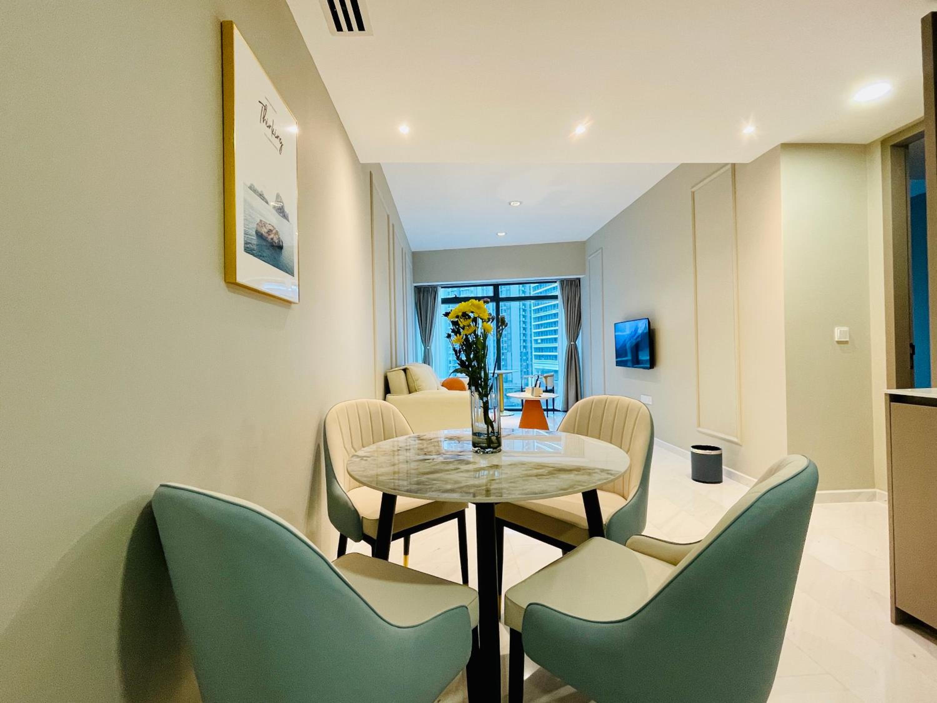 Eaton residences KLCC m@h