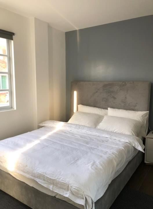 Luxury 4 Bedroom Apartment