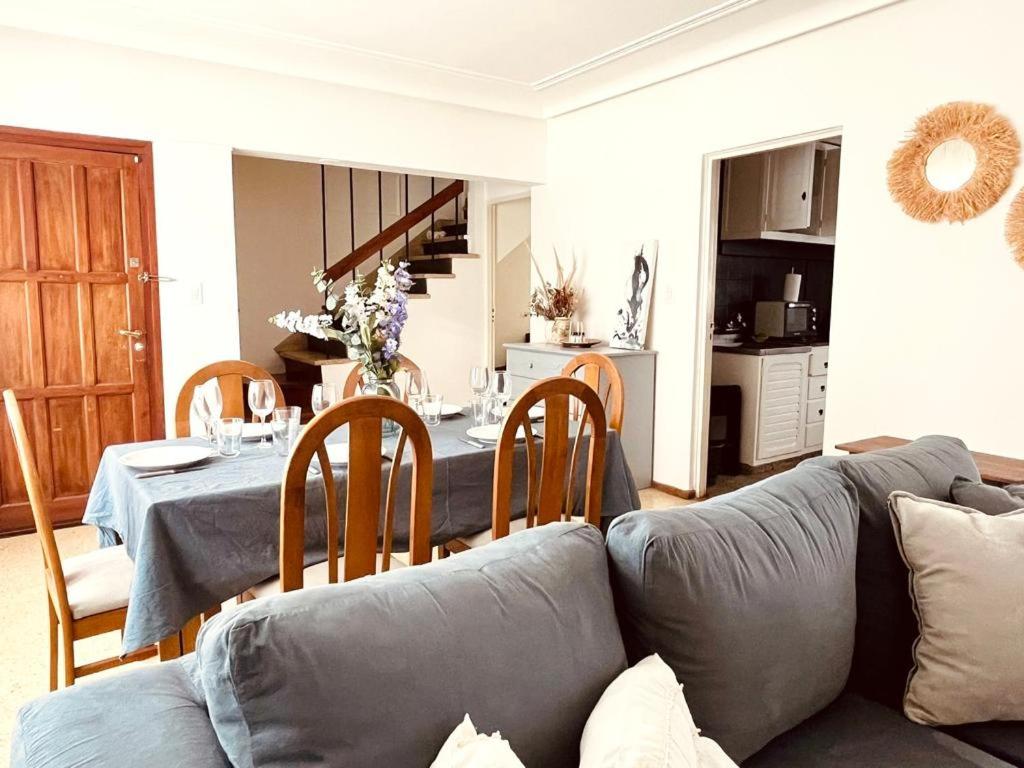 Linda y cómoda casa de tres habitaciones a metros del Parque General San Martín