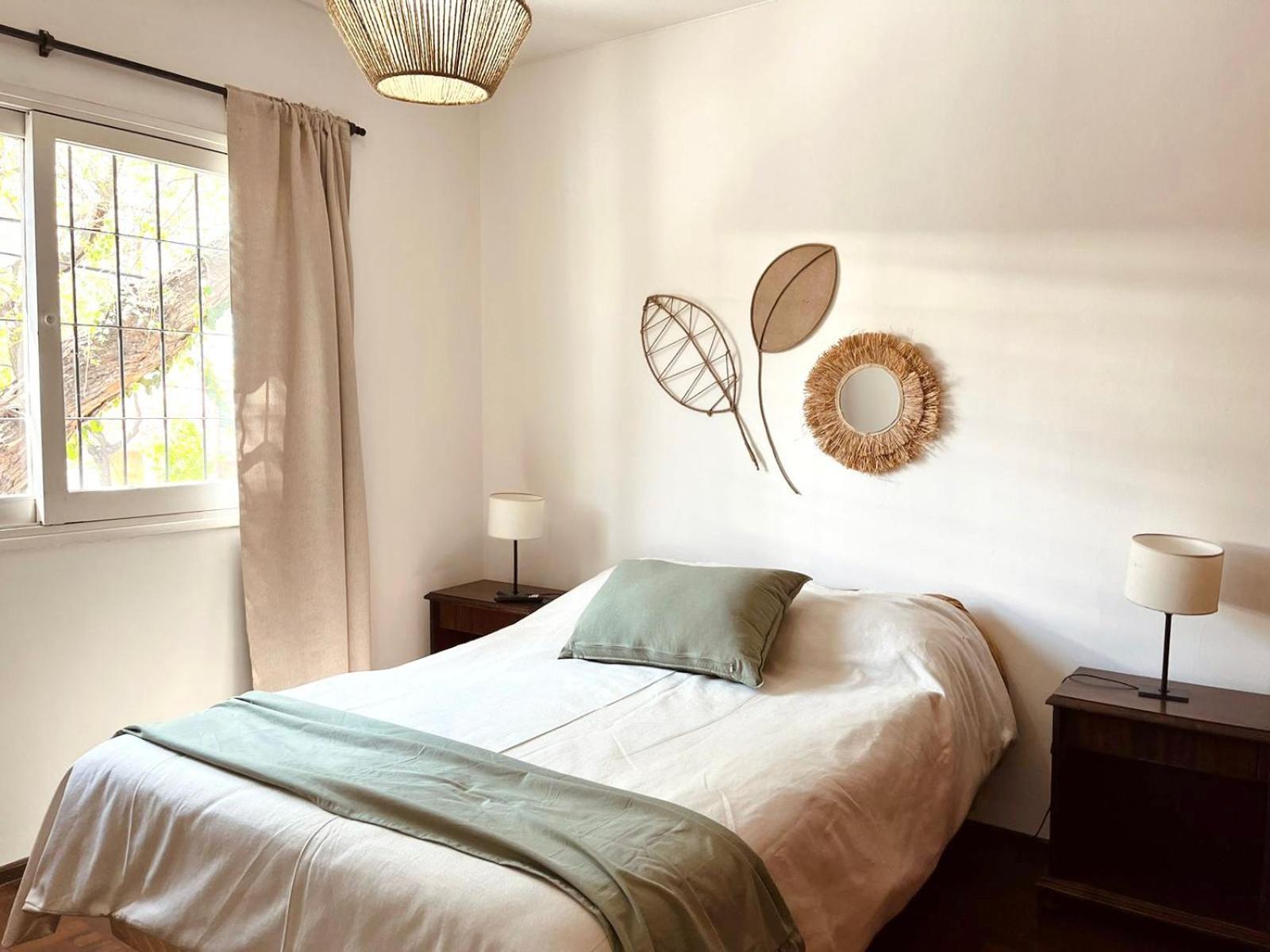 Linda y cómoda casa de tres habitaciones a metros del Parque General San Martín
