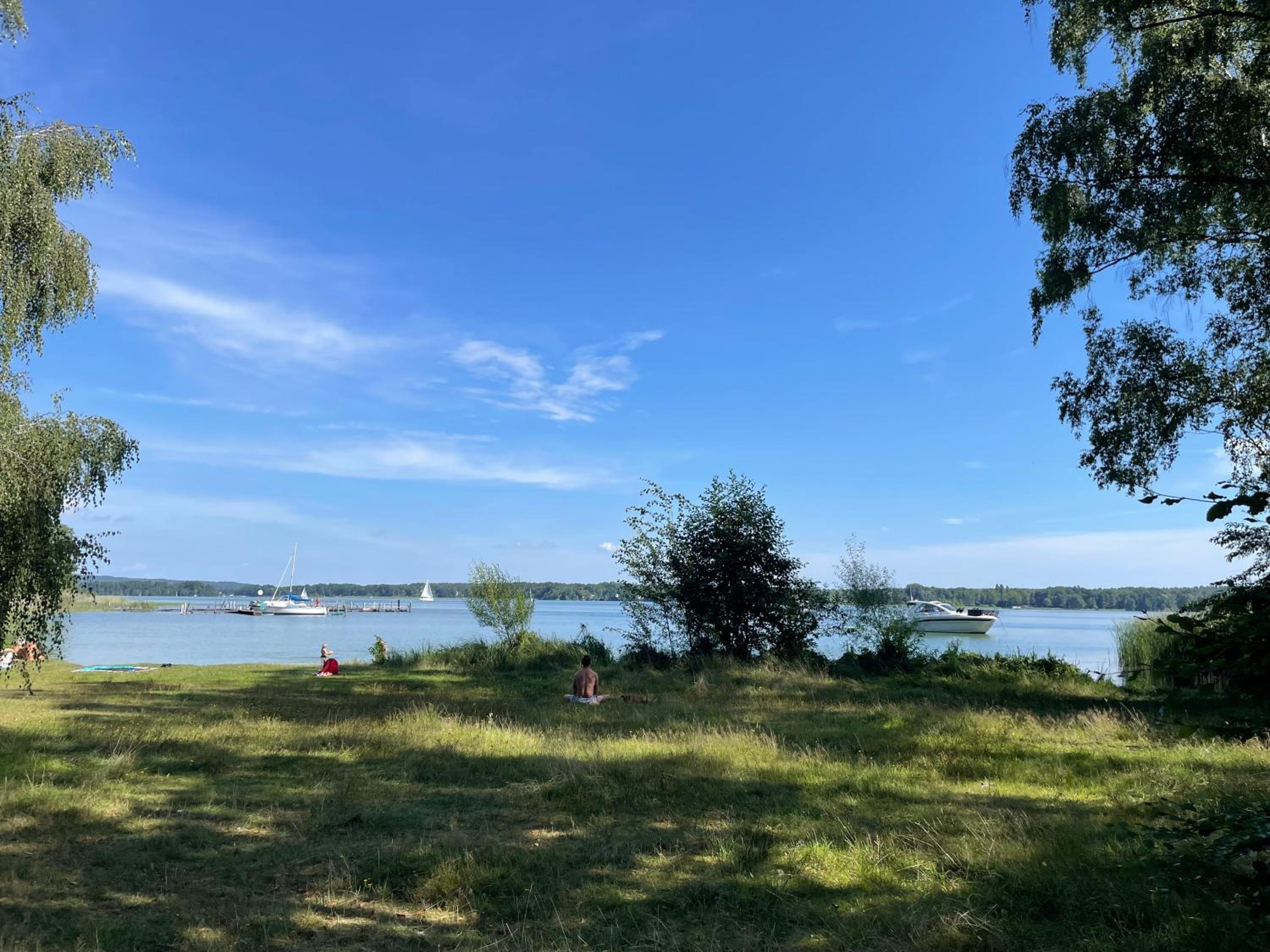 My Marina Apartment mit Pool und Sauna am See