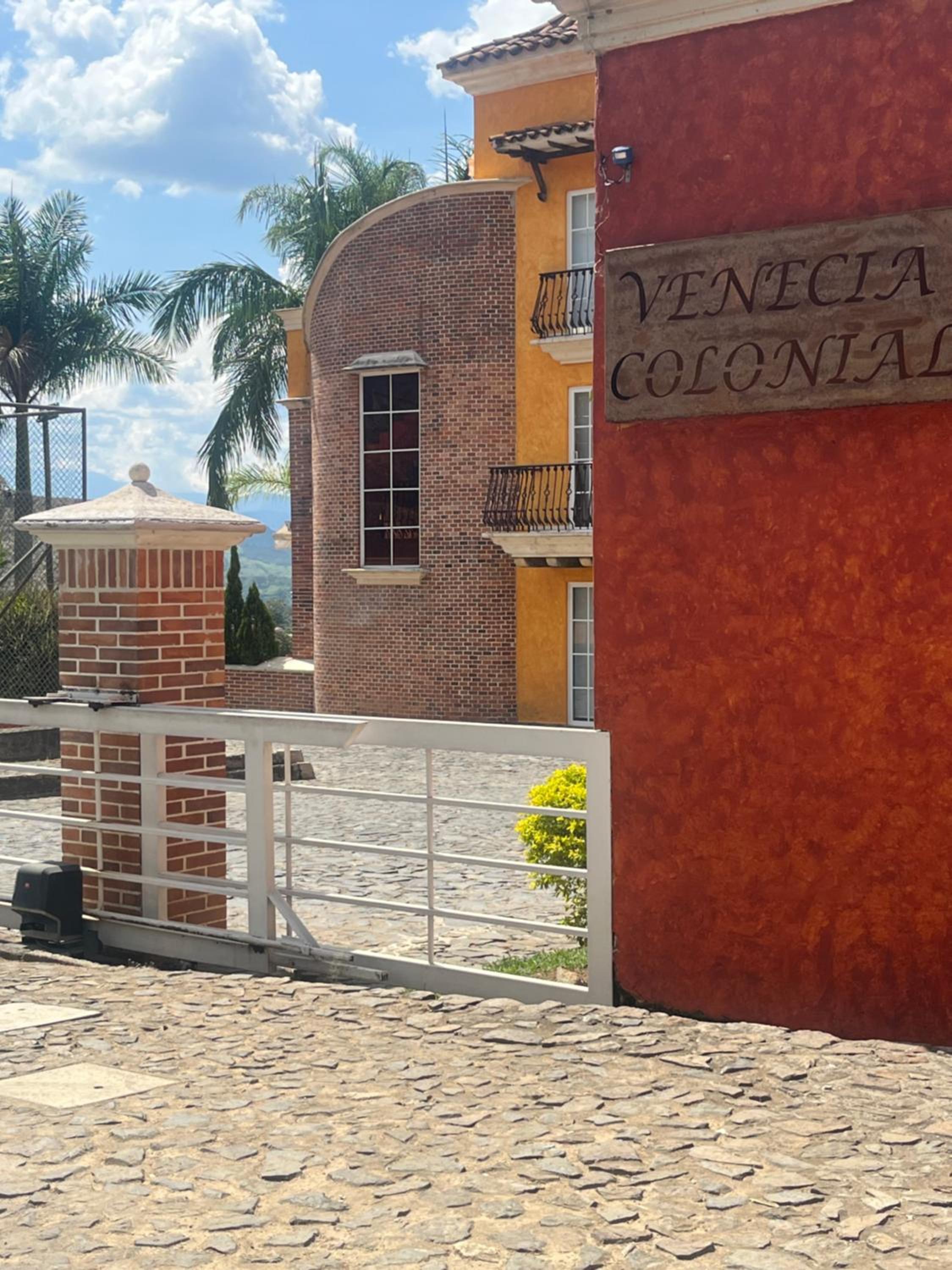 Villa Venecia Colonial