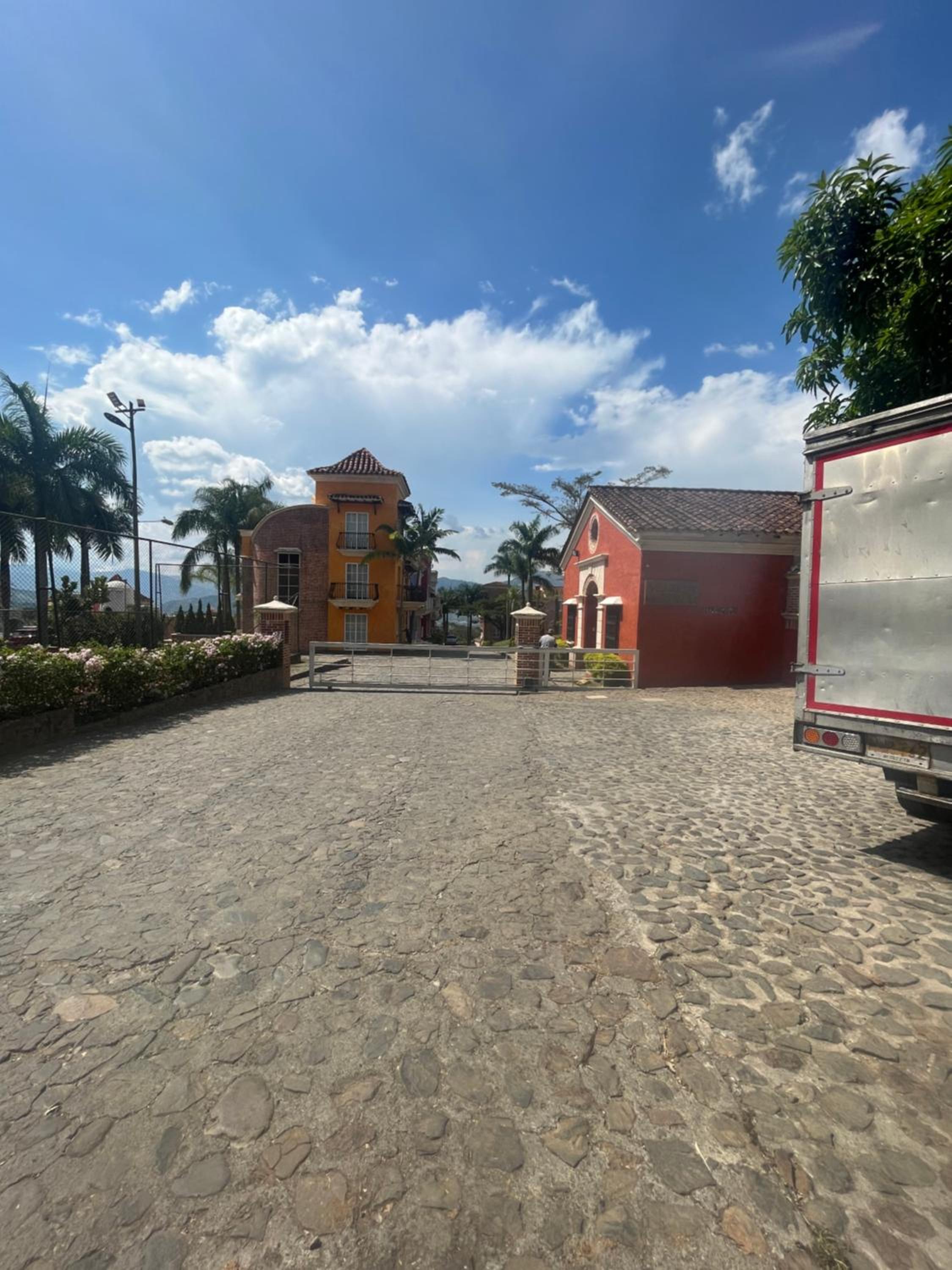 Villa Venecia Colonial