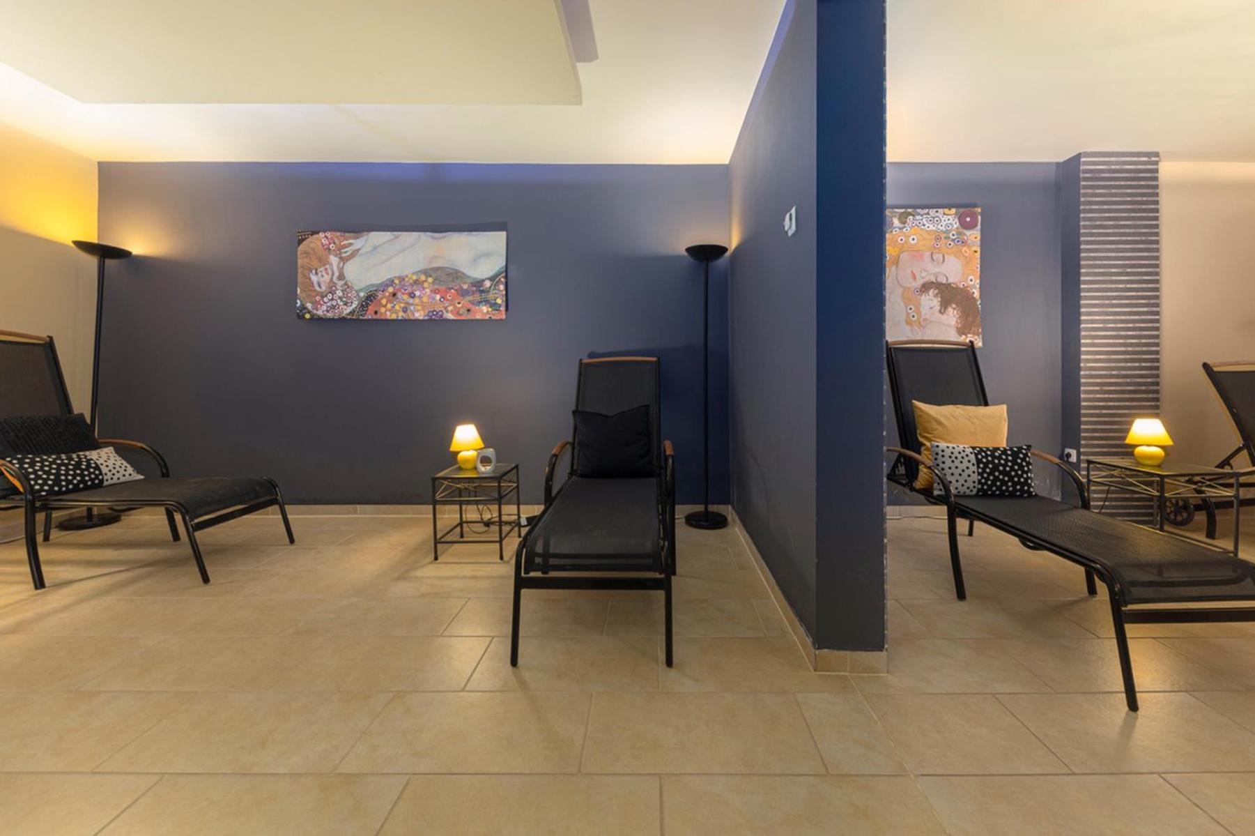 Sunee Apartment