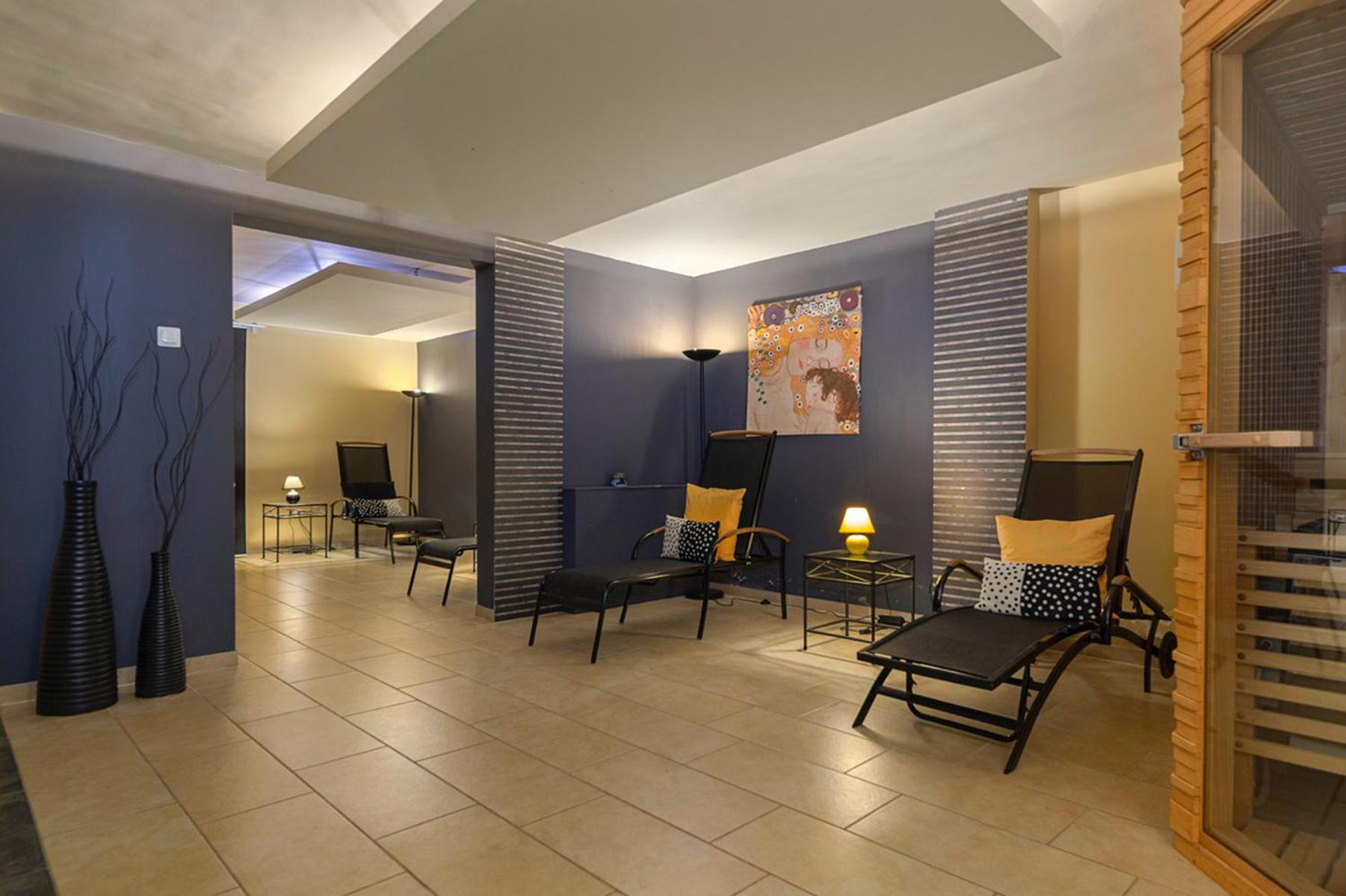 Sunee Apartment