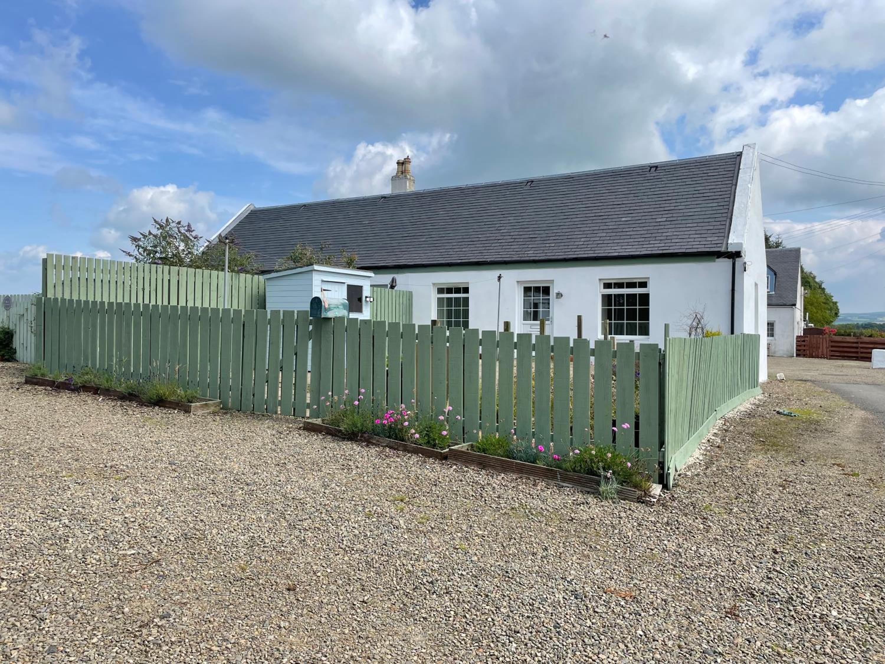 No 2 Ramageton at Carnell Estates view 3