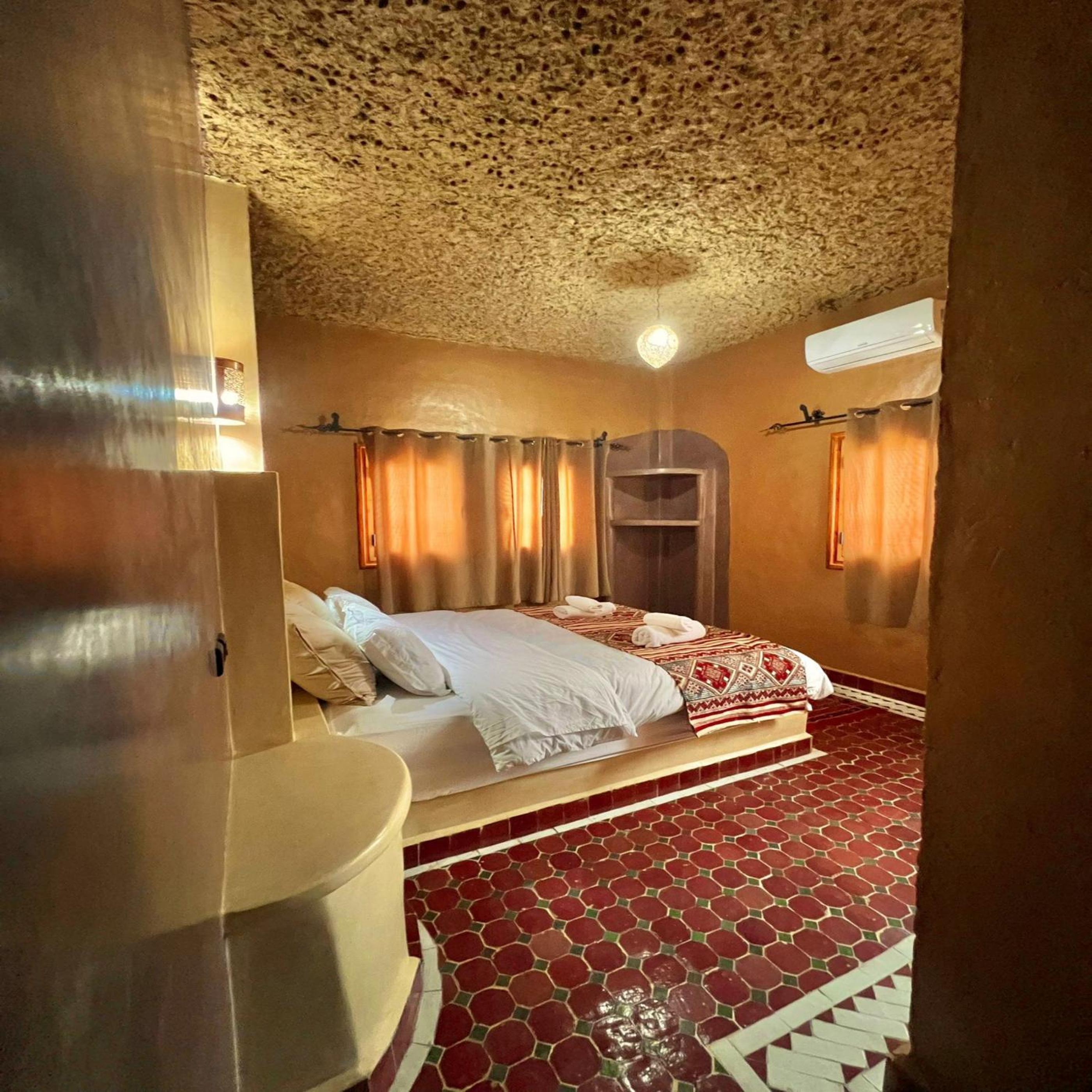 Riad Hassi Labied Merzouga view 5