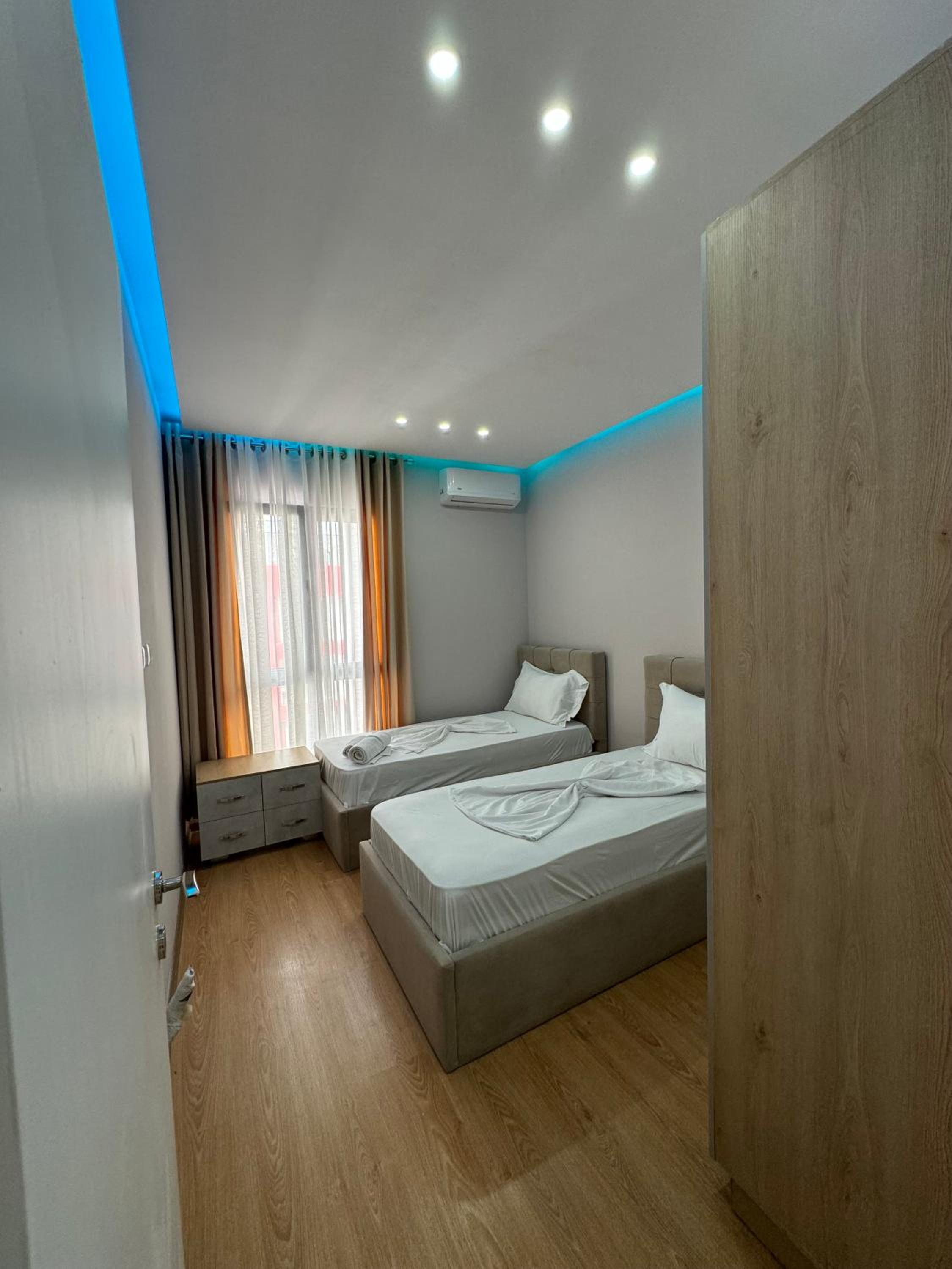 Comfort Inn X