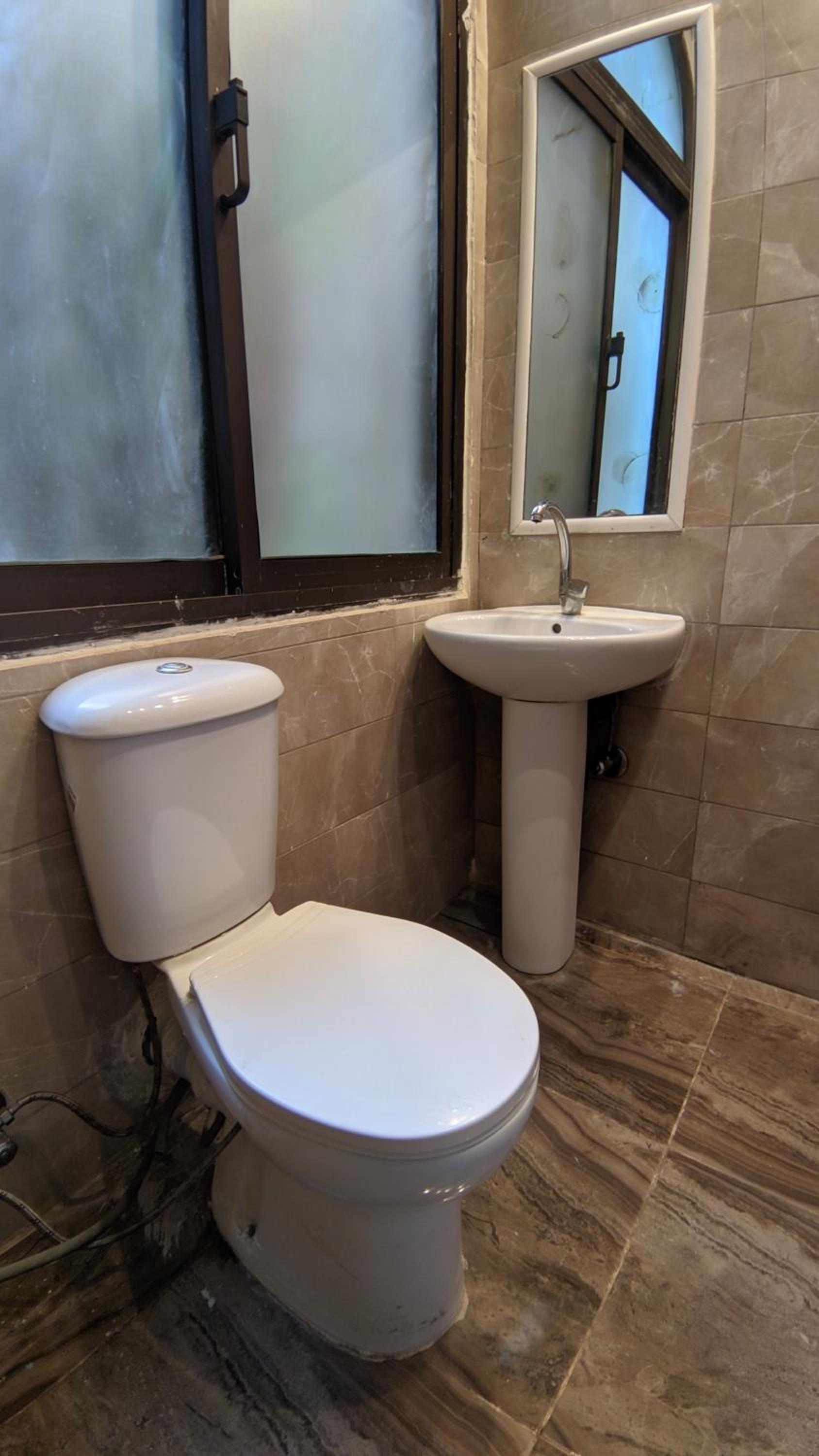 Studio with private entrance and garden