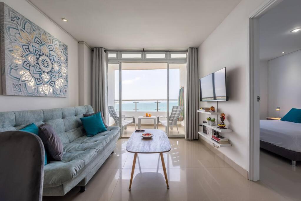 Condo with sea view and wonderfull sunsets