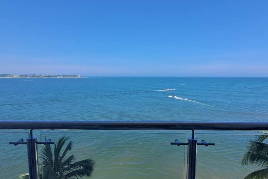 Condo with sea view and wonderfull sunsets