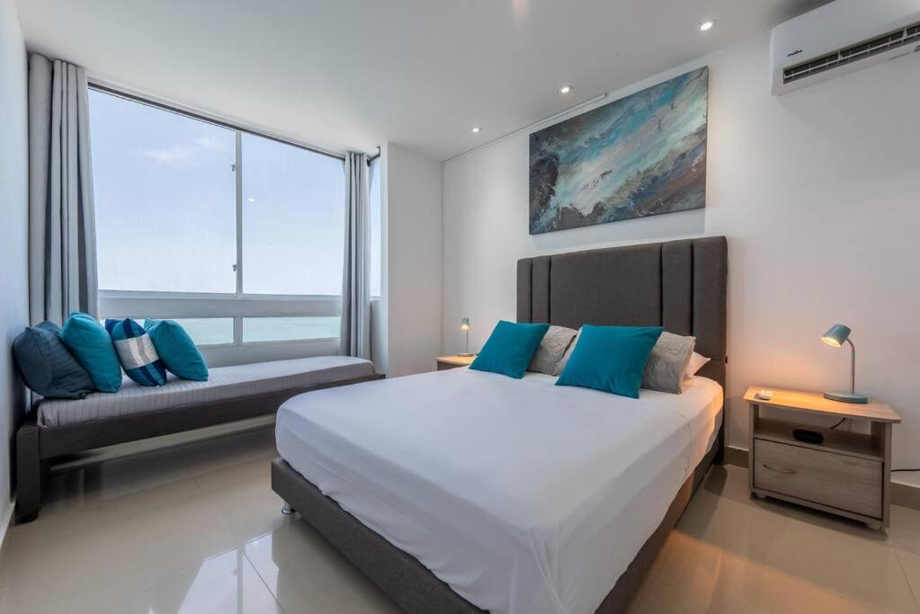 Condo with sea view and wonderfull sunsets