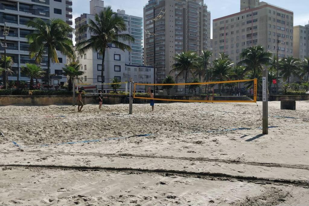 condominio clube com piscina climatizada com fechamento em vidro - Vila Caiçara - Praia Grande