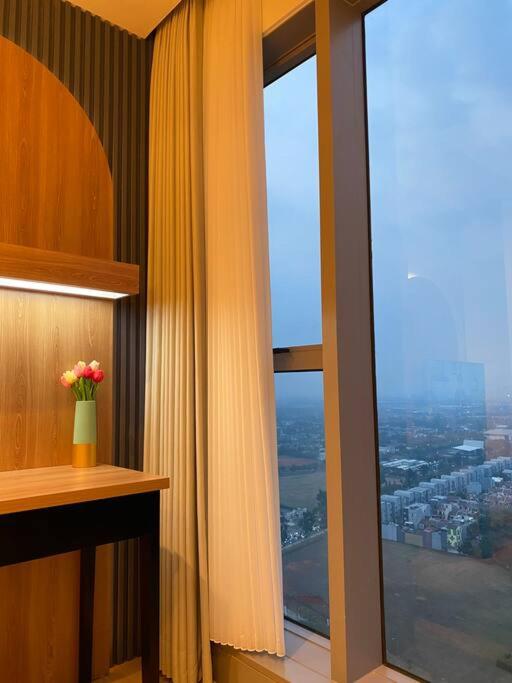 1BR The Charming Branz by lalerooms CLOSE TO ICE find us on ig lalerooms view 3