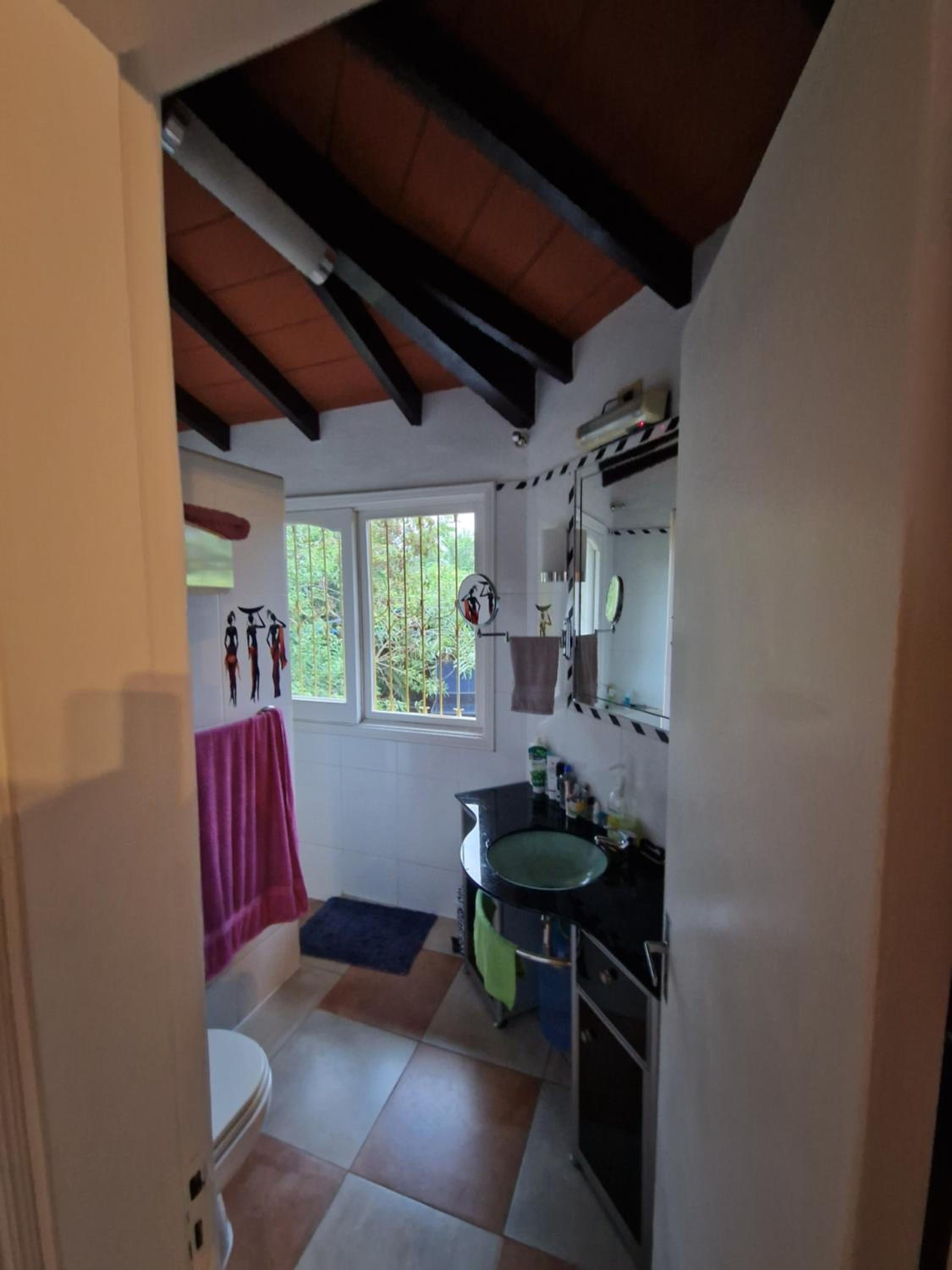 Casa-Miri . Com view 4