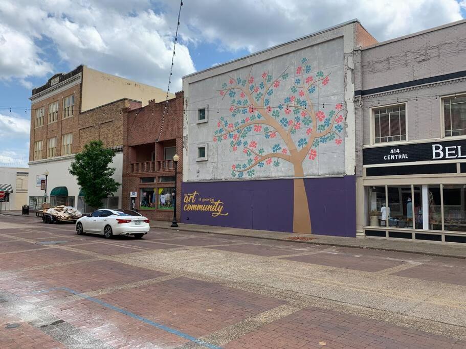 Laurel Vacations - Gingerbird Art Suite - Property Image 25