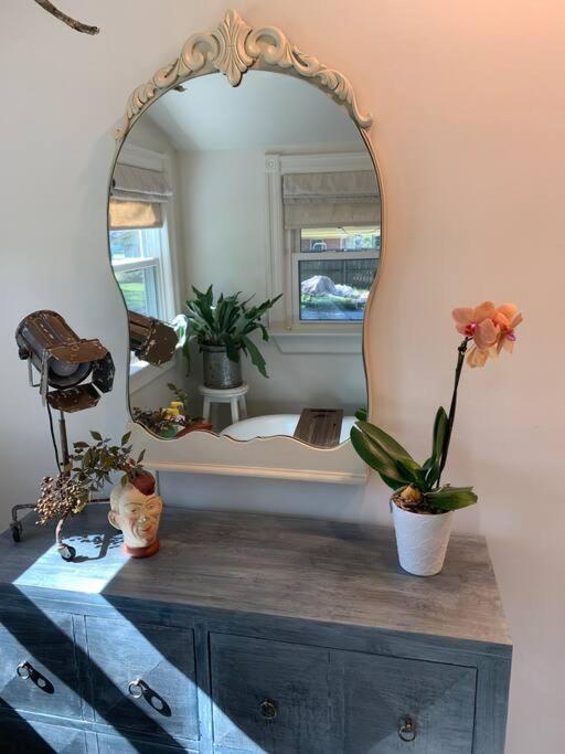 Laurel Vacations - Gingerbird Art Suite - Property Image 13