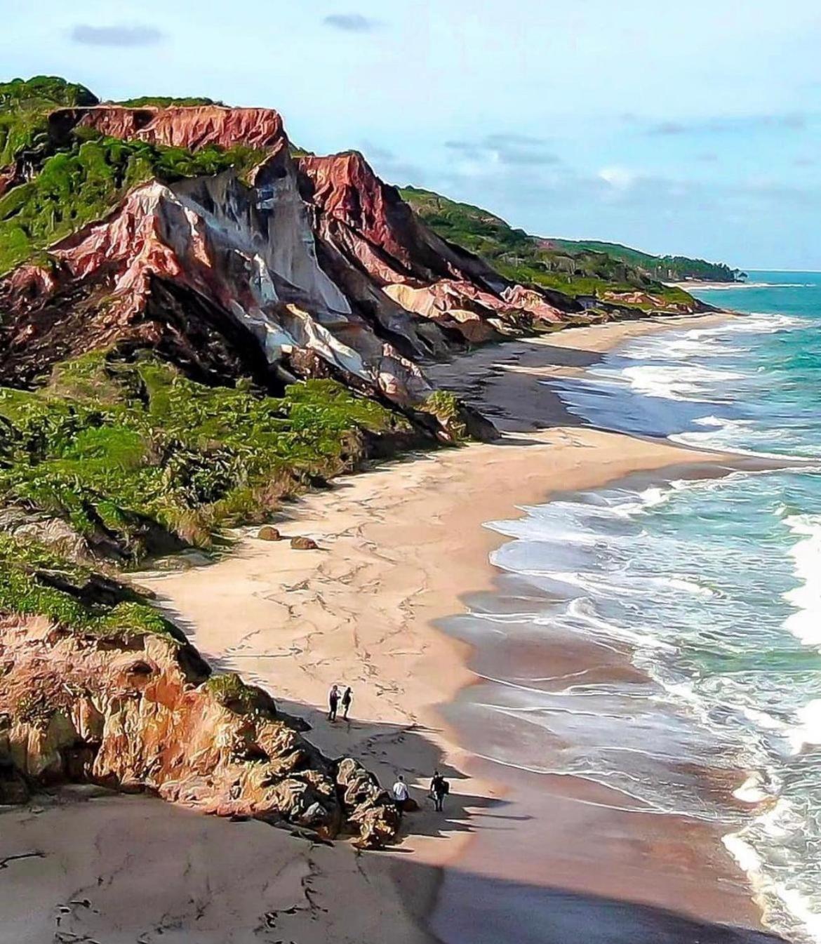 Casa em FRENTE À PRAIA, ao lado do Nord Hotel - Tabatinga