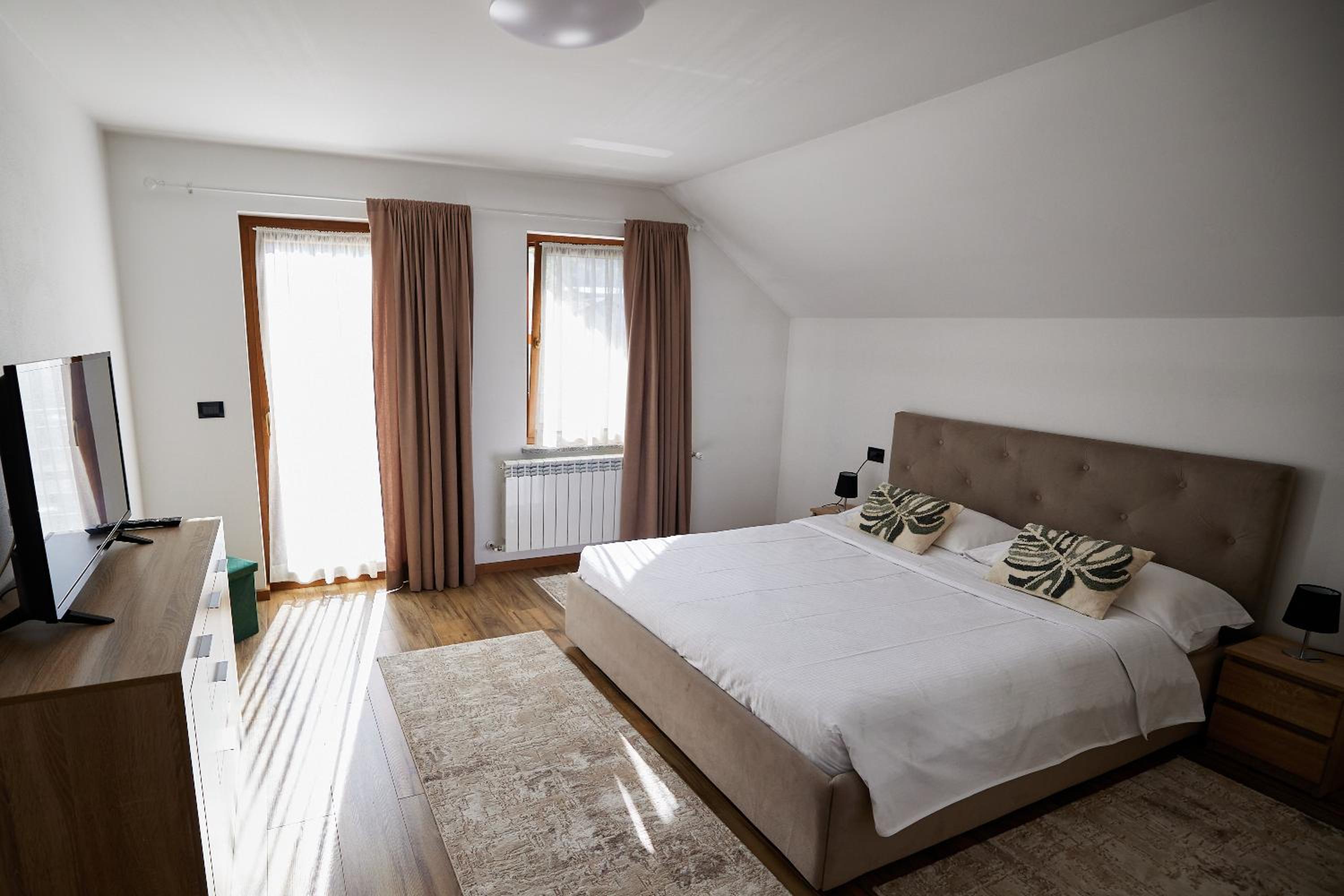 Comfy House view 2