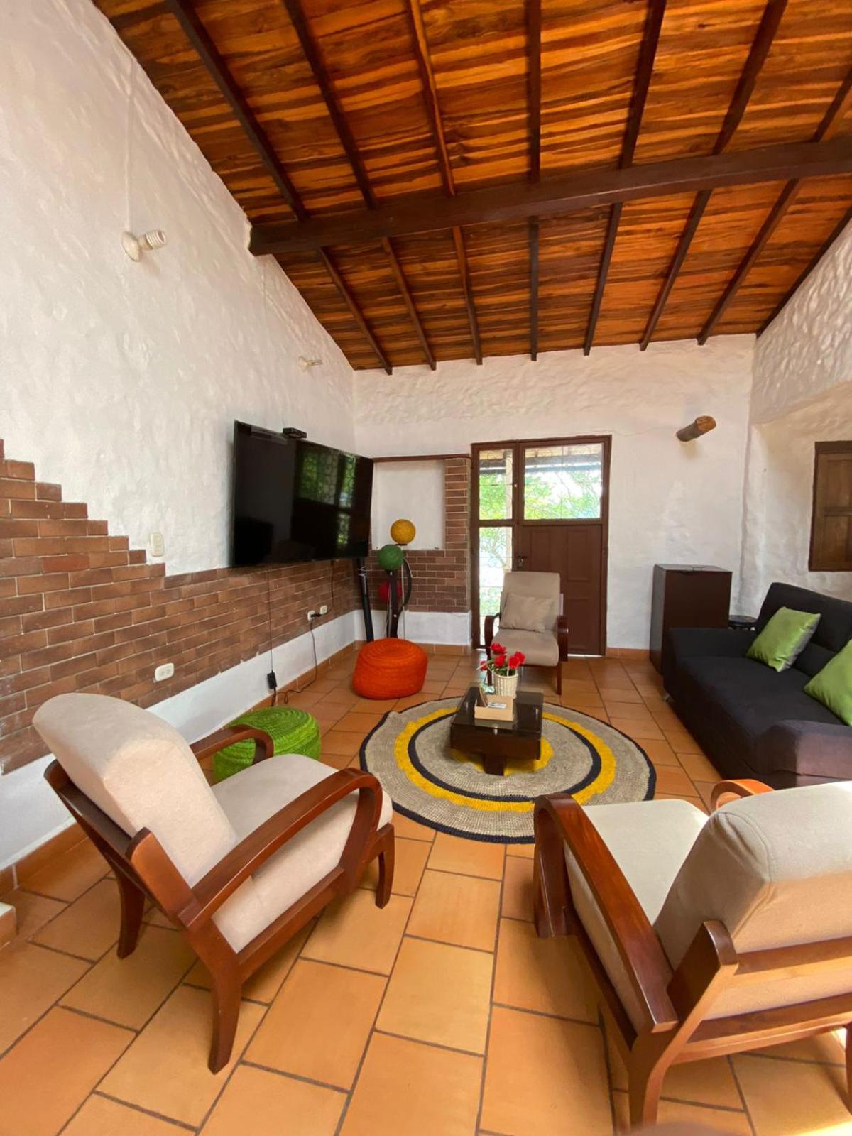 Villa tolu