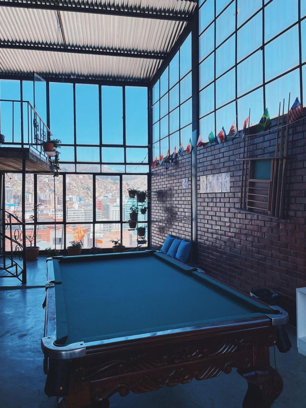 Lobo Hostel La Paz
