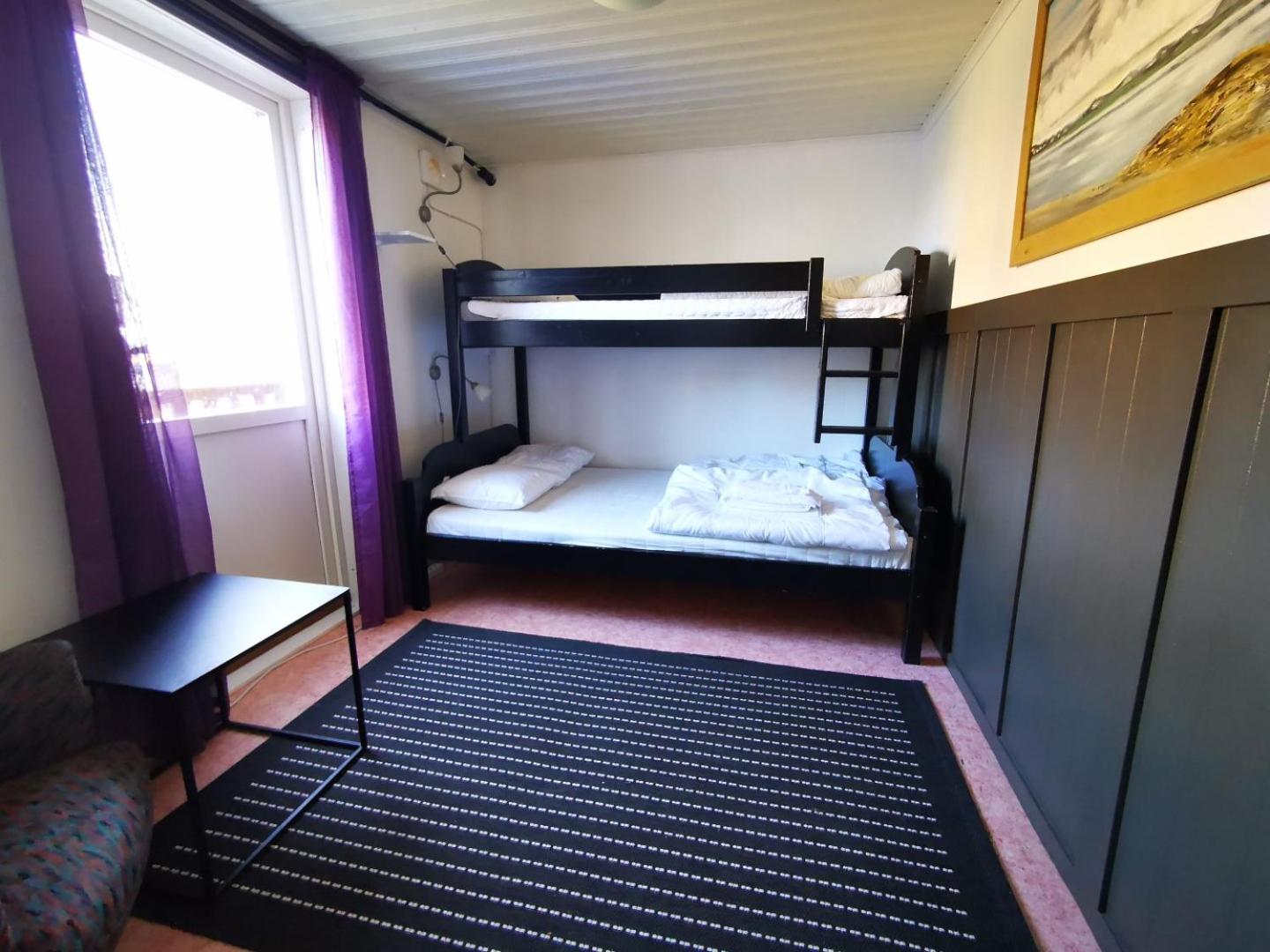 Abisko Guesthouse & Activities
