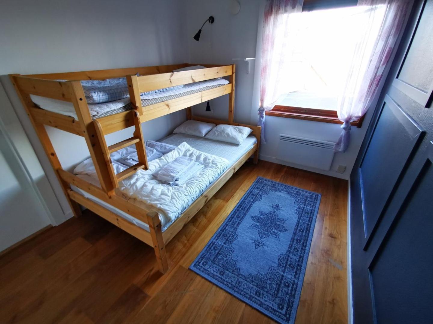 Abisko Guesthouse & Activities