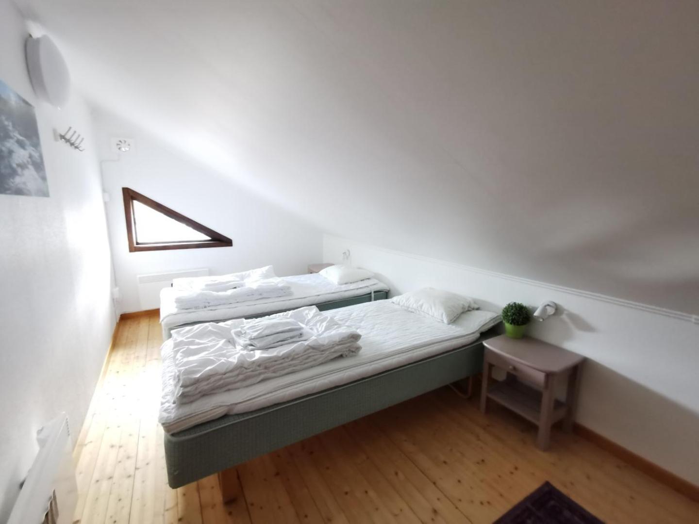 Abisko Guesthouse & Activities