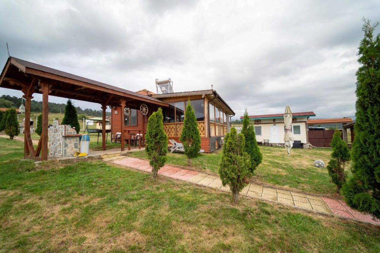 Madjestic Houses