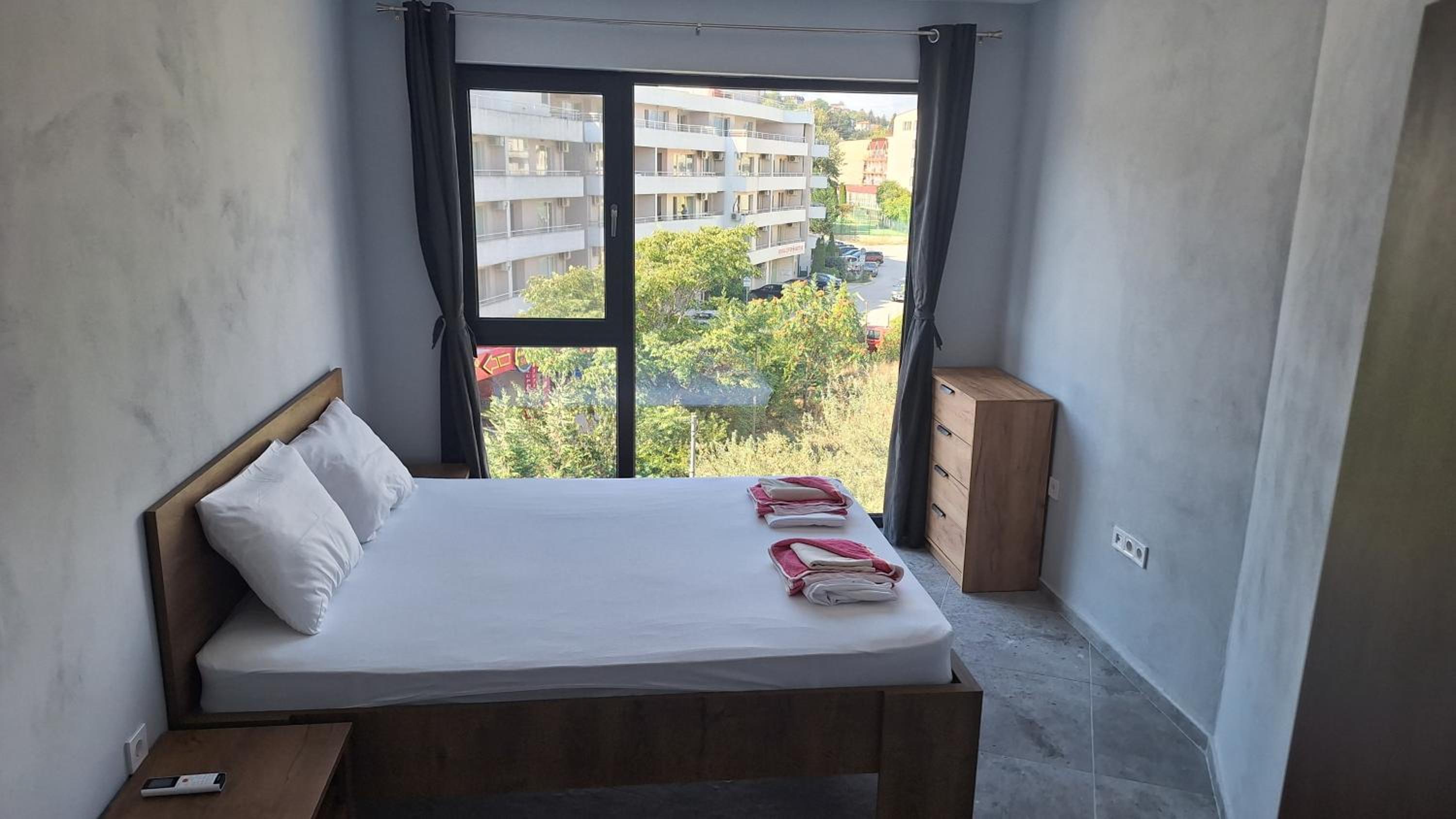 Beach apartments Ema