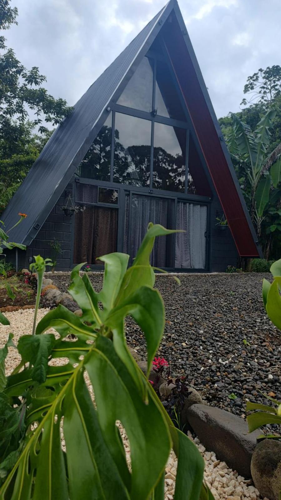 Yarumo Lodge, Río Celeste Black Chalets