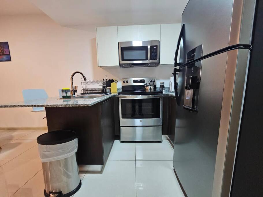 Charming Retreat Heredia: Your Home Away from Home