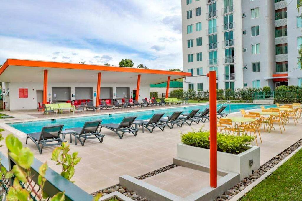 Charming Retreat Heredia: Your Home Away from Home