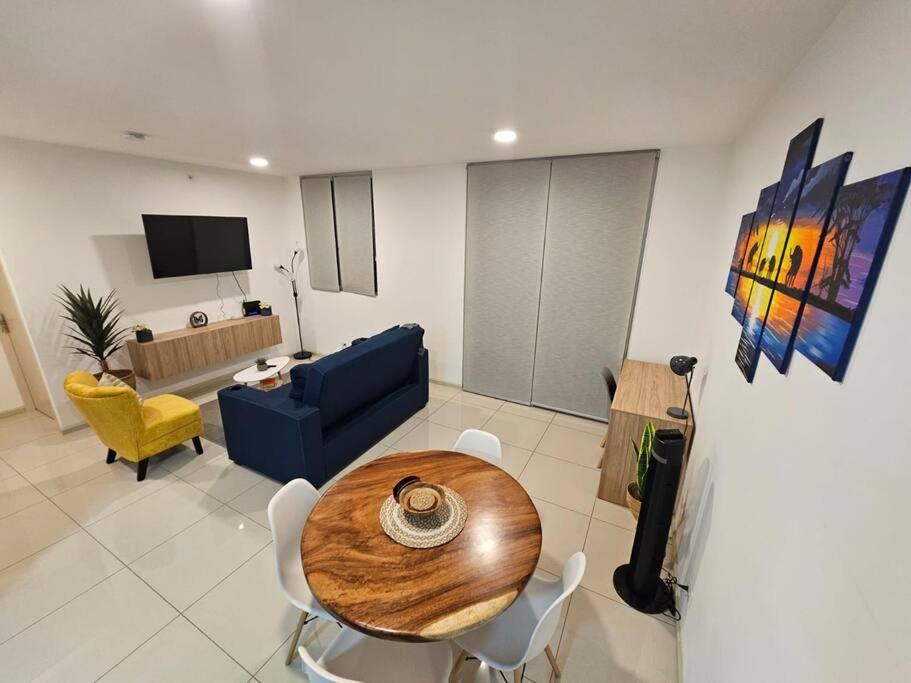 Charming Retreat Heredia: Your Home Away from Home